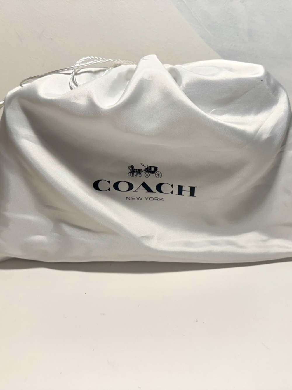 COACH Originals Quinn Convertible Crossbody Black Glovetan Leather Style C2767 - Picture 13 of 14